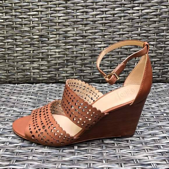 Tory Burch Perforated Wedge Leather Sandals - Size 10.5 - NEW - Picture 7 of 12